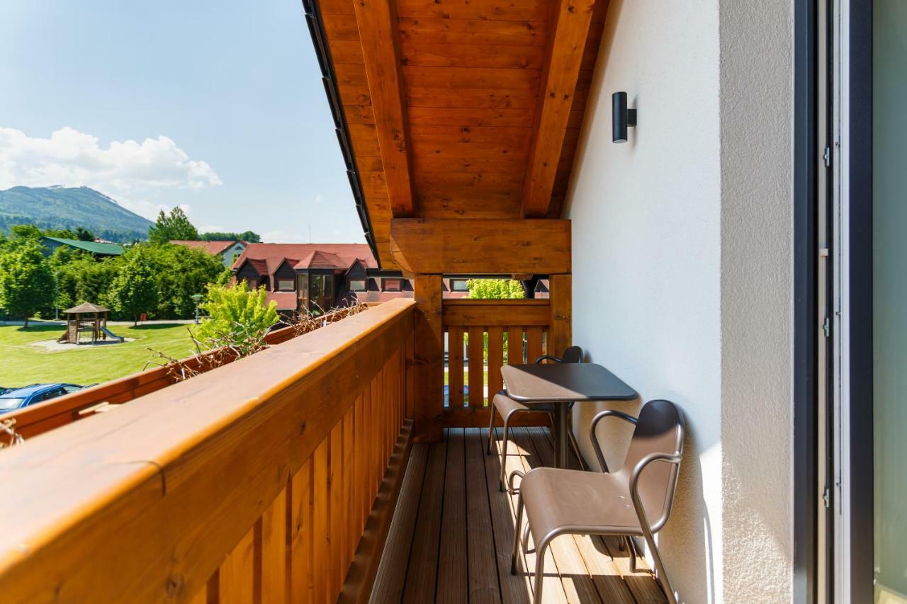 Restaurace A Penzion Pod Lipami Metylovice Zewnętrze zdjęcie